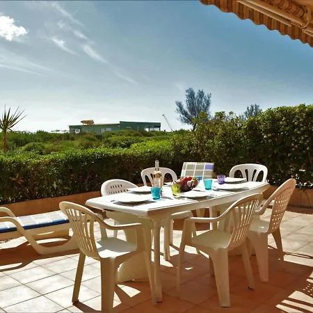 Renove En Front De Mer, 3 Pieces, Terrasse, Parking, Equipe, Ideal Familles, 6 Pers. - Fr-1-251-281 *