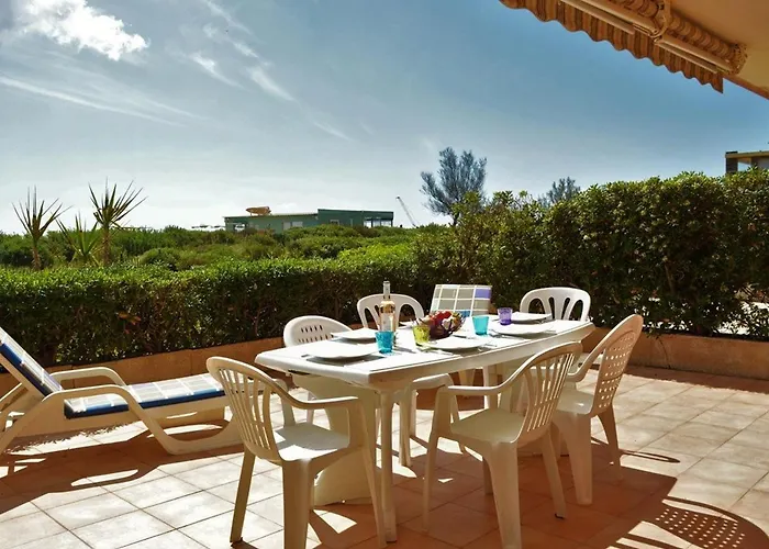 Renove En Front De Mer, 3 Pieces, Terrasse, Parking, Equipe, Ideal Familles, 6 Pers. - Fr-1-251-281 *