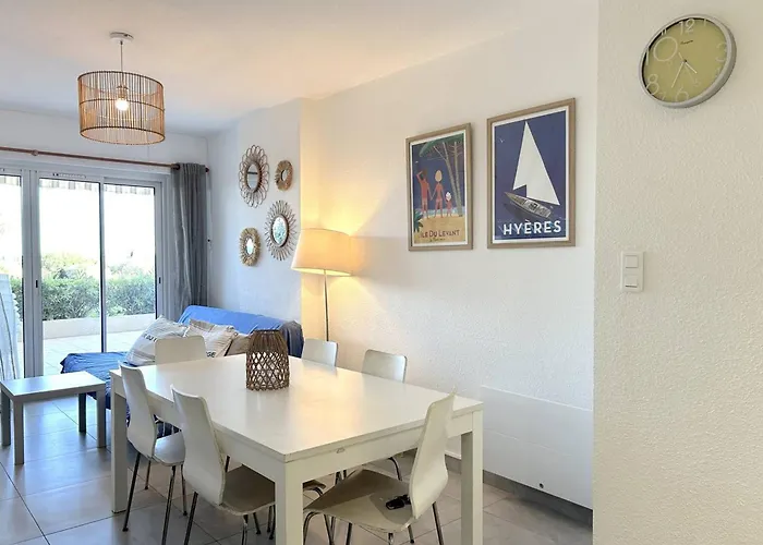 Daire Renove En Front De Mer, 3 Pieces, Terrasse, Parking, Equipe, Ideal Familles, 6 Pers. - Fr-1-251-281 *